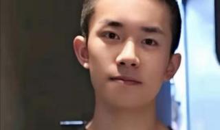 易烊千玺的照片